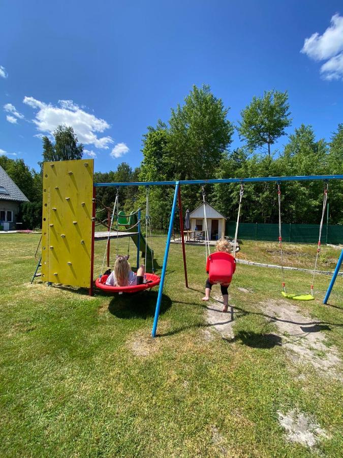 Letnia Oaza "Akacja" Appartement Sobienie Jeziory Buitenkant foto
