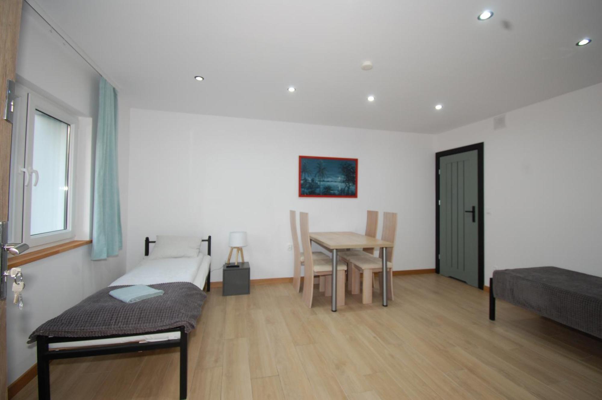 Letnia Oaza "Akacja" Appartement Sobienie Jeziory Buitenkant foto